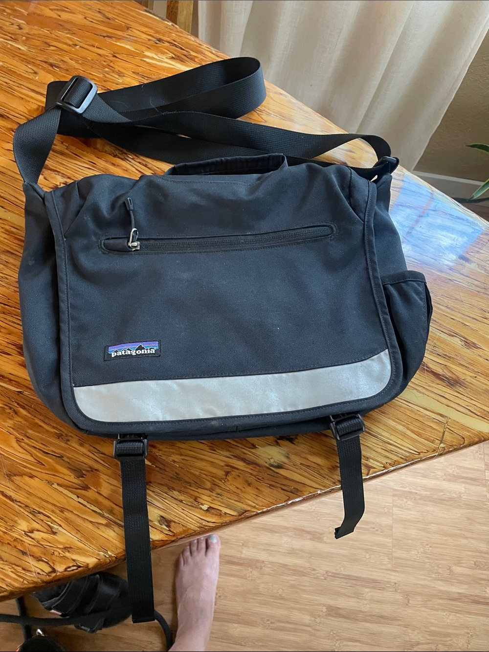 Patagonia Black Messenger Bag with Reflective Accent